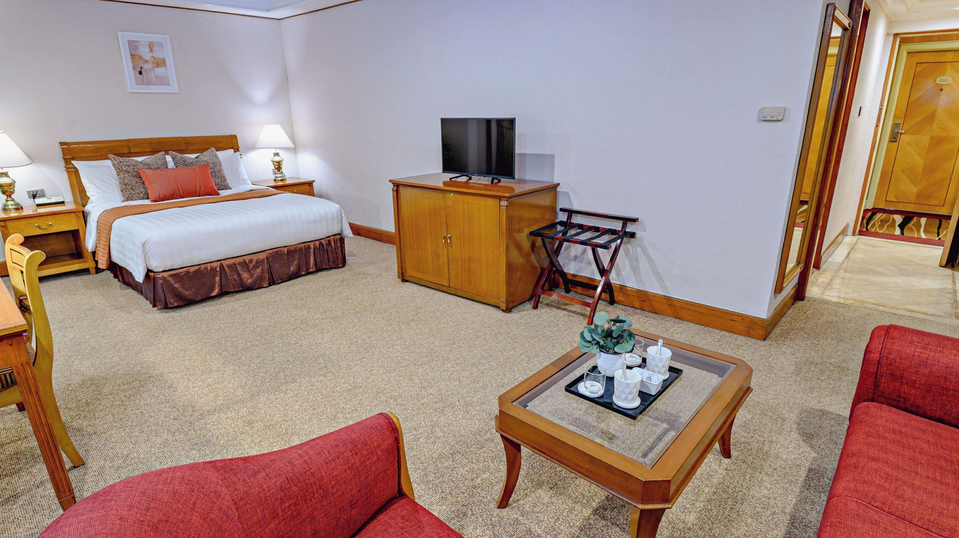 주니어 더블룸, 퀸사이즈침대 1개 | 객실 내 금고, 책상, 노트북 작업 공간, 암막 커튼