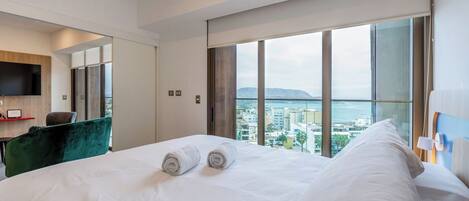 1 bedroom, travel cot, WiFi, bed sheets