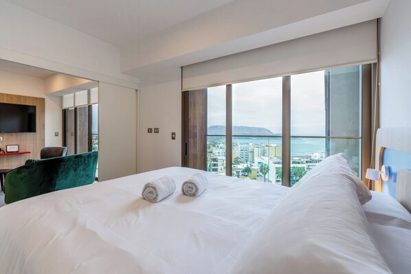 1 bedroom, travel cot, WiFi, bed sheets