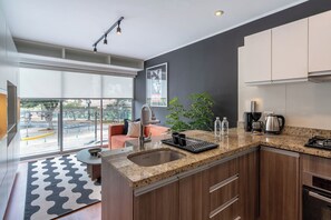 Fridge, microwave, oven, coffee/tea maker