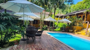 Lobby sitting area - Pousada Abayomi (Paraty)