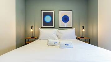 2 habitaciones, tabla de planchar con plancha, wifi y ropa de cama