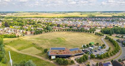 Charming Home • Driveway Parking • Wifi • SmartTV