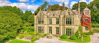 Kendal - Gothic Hall - Luxury Rooms or Apartment