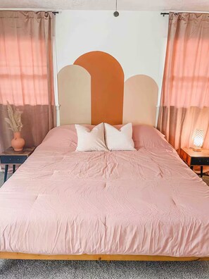 4 bedrooms, iron/ironing board, travel cot, WiFi