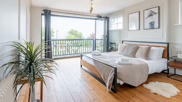 4 chambres, fer et planche Ă  repasser, Wi-Fi gratuit, draps fournis