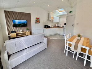 TV - Pass the Keys | Trendy & Central 1-Bed Flat in Shepherd's Bush (London)