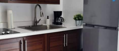Microwave, dishwasher