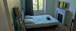 3 dormitorios, tabla de planchar con plancha, wifi y ropa de cama