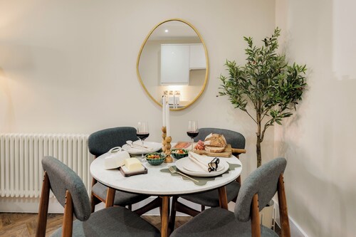 Clifton Road Apartments | No.2
