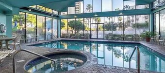 2 bedrm Condo w/4 beds near Universal and Disney