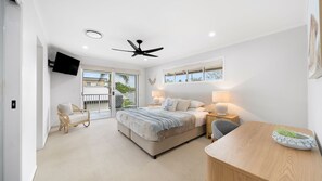 3 chambres, bureau, fer et planche à repasser, Wi-Fi gratuit