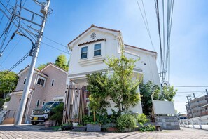 Exterior - Japanese-style family house in the western of Tokyo, DP Oyamamachi　 (町田市小山町)