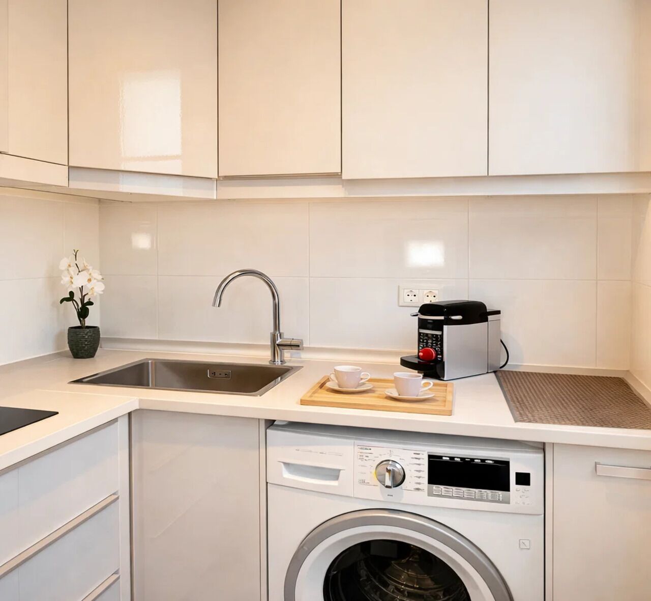 Standard-Studio, Stadtblick | Eigene Küche | Espressomaschine, Wasserkocher, Toaster, Gefrierschrank