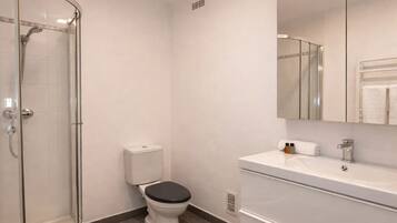 Standard-Studio, Stadtblick | Badezimmer