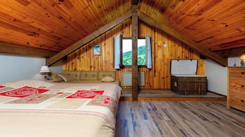 3 habitaciones, tabla de planchar con plancha, cuna de viaje y wifi