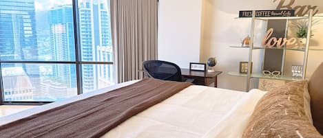 1 bedroom, desk, iron/ironing board, WiFi