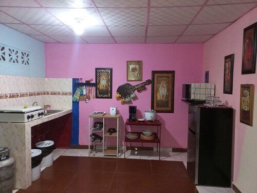 Cozy La Chorrera Villa With Private Patio & Nature Views
