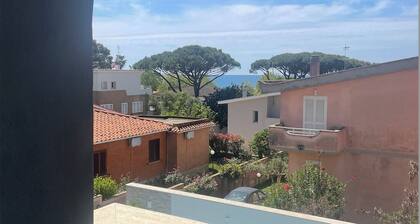 Oasis of peace 300m from the sea!