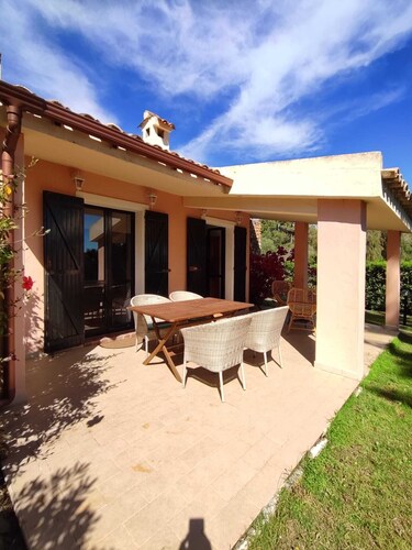 Villa Urotti near the sea