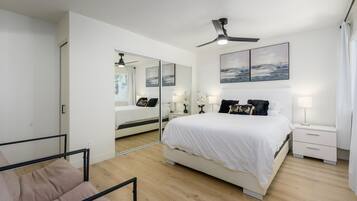 3 bedrooms, iron/ironing board, travel cot, free WiFi