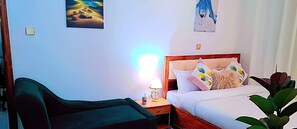 Ferros/tábuas de passar roupa, Wi-Fi, roupa de cama