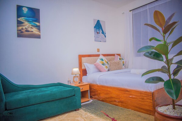 3 soverom, strykejern/-brett, wi-fi og sengetøy