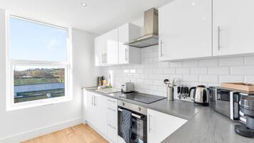 Fridge, microwave, oven, toaster