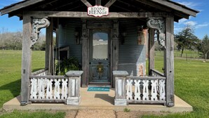 Unclassified image, 2 of 16, button - 8 Minutes from Round Top!  Your Silo-Bration Destination
StoneHENge Silo #2 (La Grange)