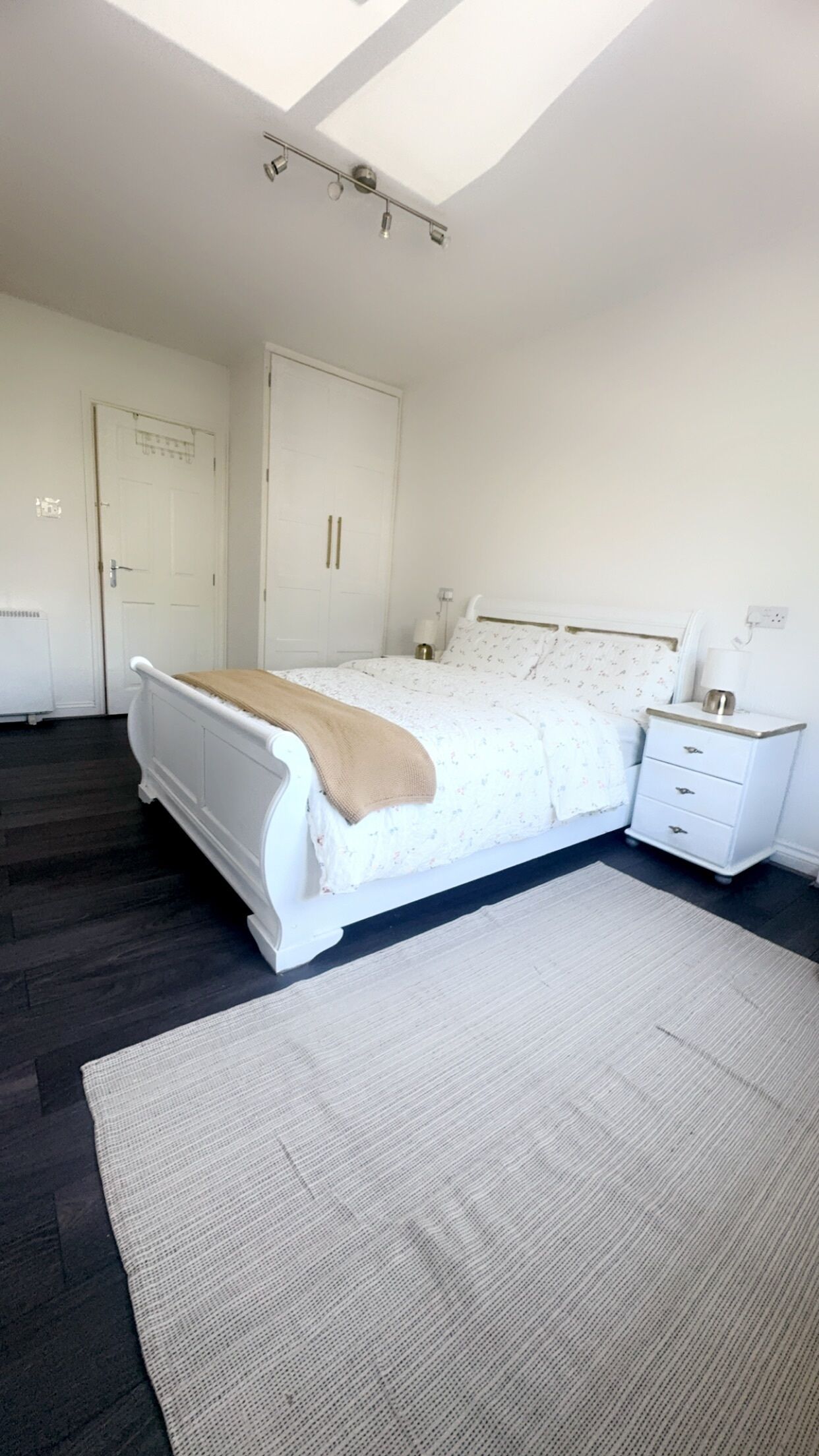 2 dormitorios y ropa de cama