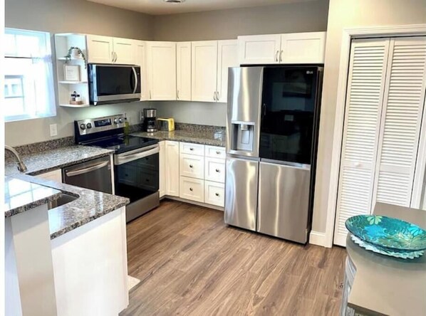 Microwave, oven, stovetop, dishwasher