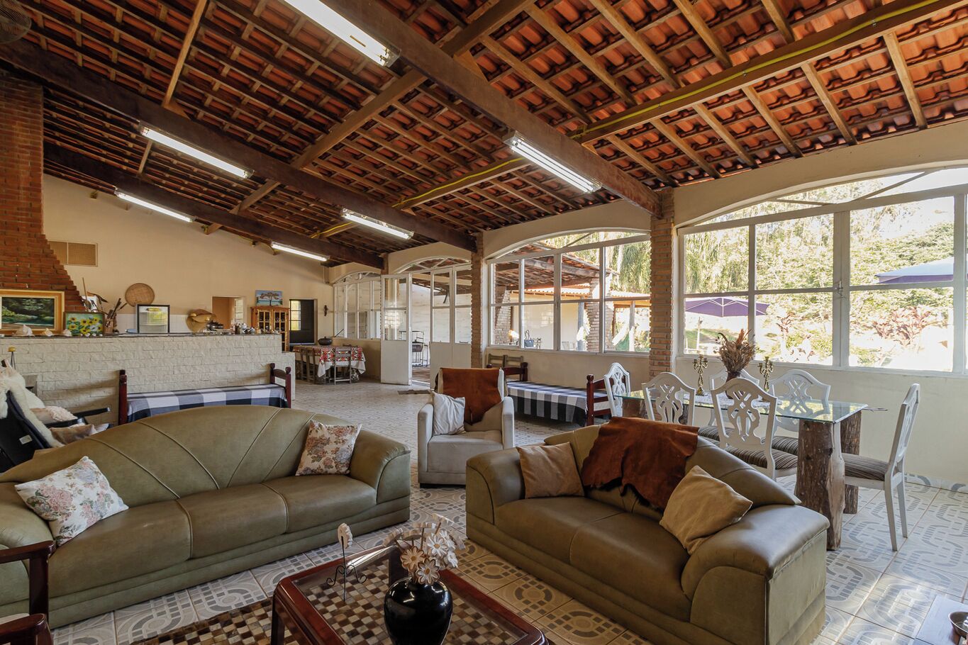 Casa, para fumadores | 7 habitaciones 