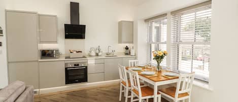 調理器具と食器