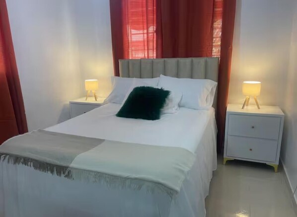 2 bedrooms, WiFi, bed sheets