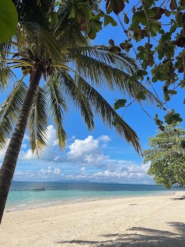 Tatak Balabac Beach Camp