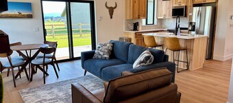 Glacier Peak Getaways – Wake Up to Big Sky Beauty!