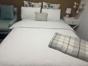Desk, iron/ironing board, free WiFi, bed sheets