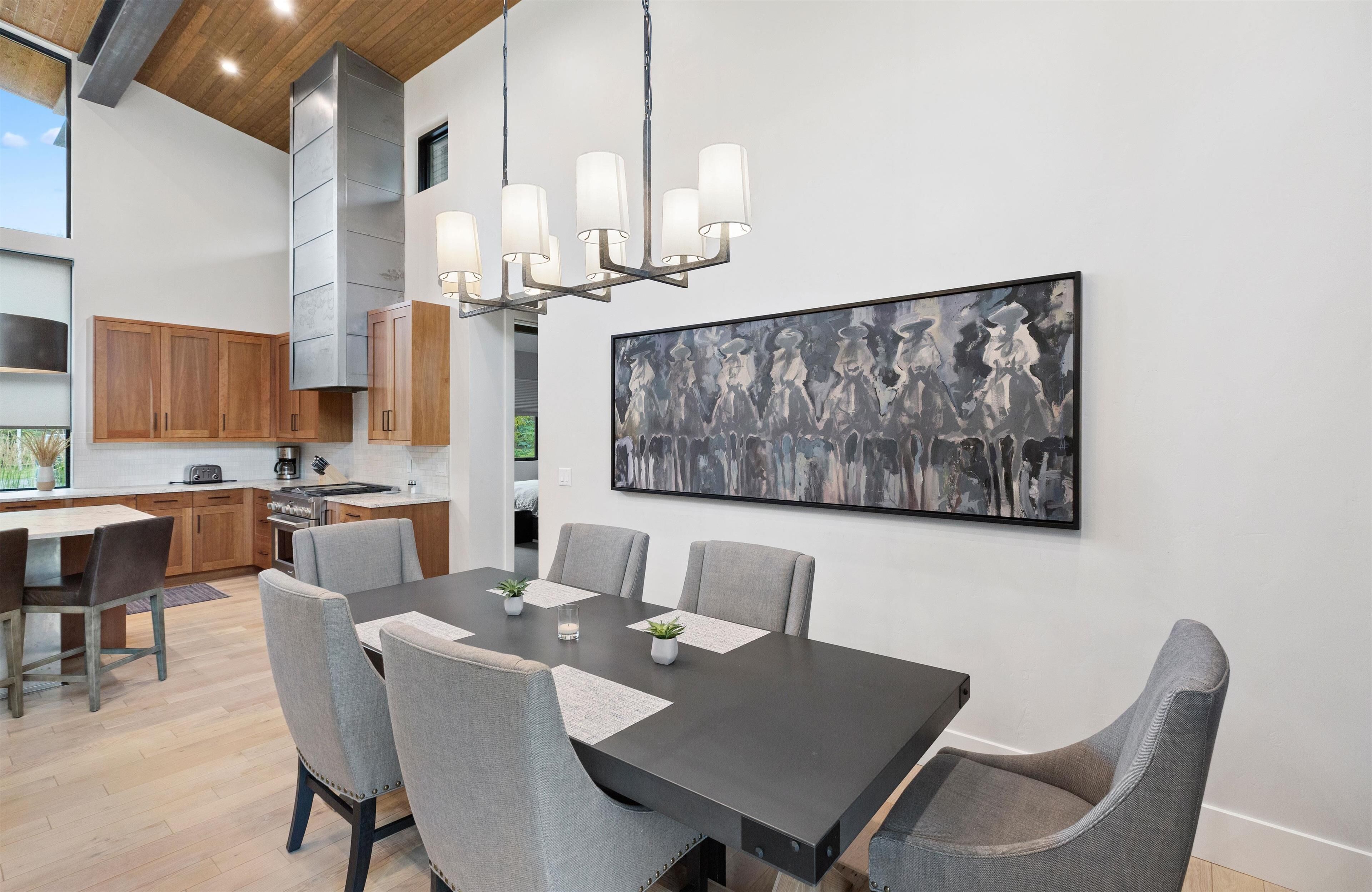 Premium bedding, down comforters, free wired internet, bed sheets