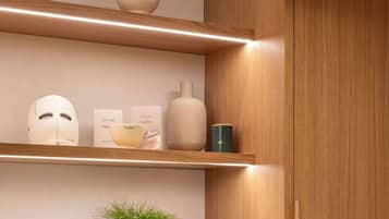 Couples treatment room(s), sauna, hot tub, steam room, body treatments