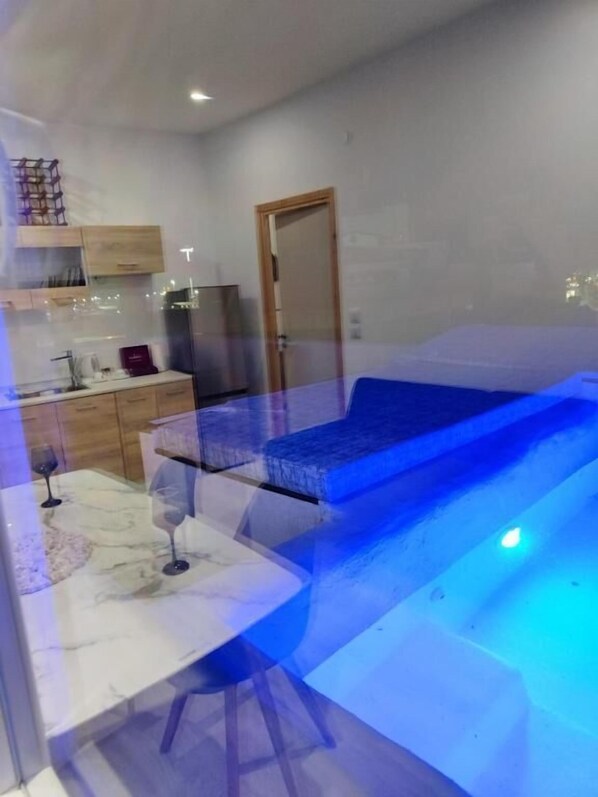 Living area - Anchor Suites (Thessaloniki)