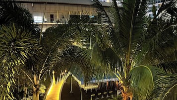 Condo, 1 Bedroom, Smoking | Property grounds