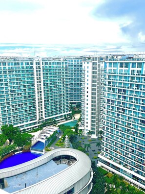 Condo, 1 Bedroom, Smoking | Pool | Outdoor pool