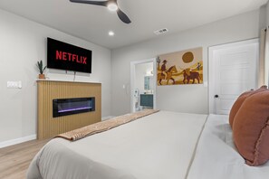 3 多间卧室、熨斗/熨衣板、WiFi、床单