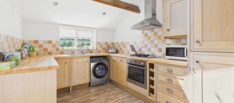 Host Stay Easton Meadows Holiday Cottage