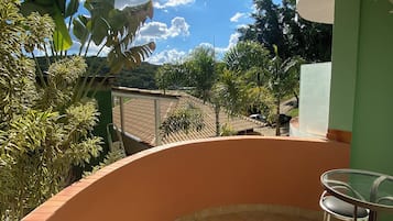 Quarto triplo superior, 1 quarto | Varanda coberta
