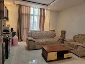 Living area - Wintana Apartments - One-Bedroom Apartment (Kigali)