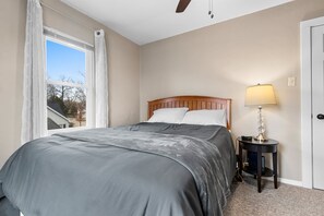 2 quartos, ferros/tábuas de passar roupa, Wi-Fi de cortesia