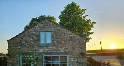 Cosy cottage in Tosside on the edge of
Gisburn Forest and the Yorkshire Dales