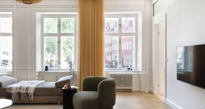 Former Dukes Residence - 4 bedrooms - 2 bathrooms