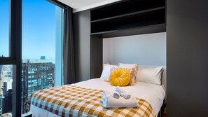 2 habitaciones, escritorio, wifi gratis y ropa de cama